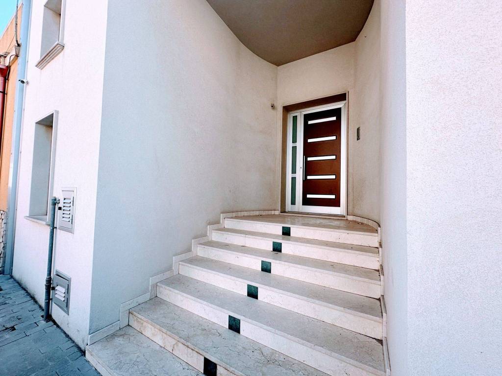 Casa indipendente a Ispica in Via Statale - Foto 3