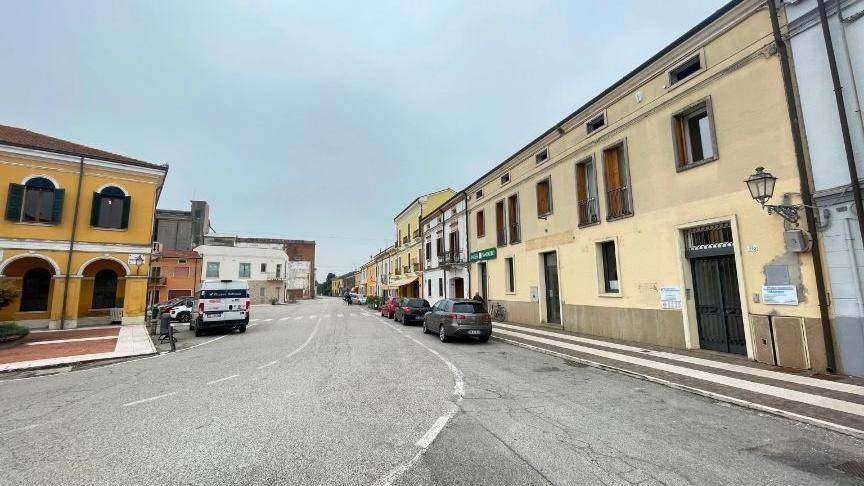 Immobile a Ceneselli in Piazza Guglielmo Marconi - Foto 4