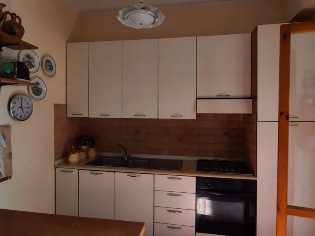 Appartamento a Vibo valentia in Via Roma, 27 - Foto 2