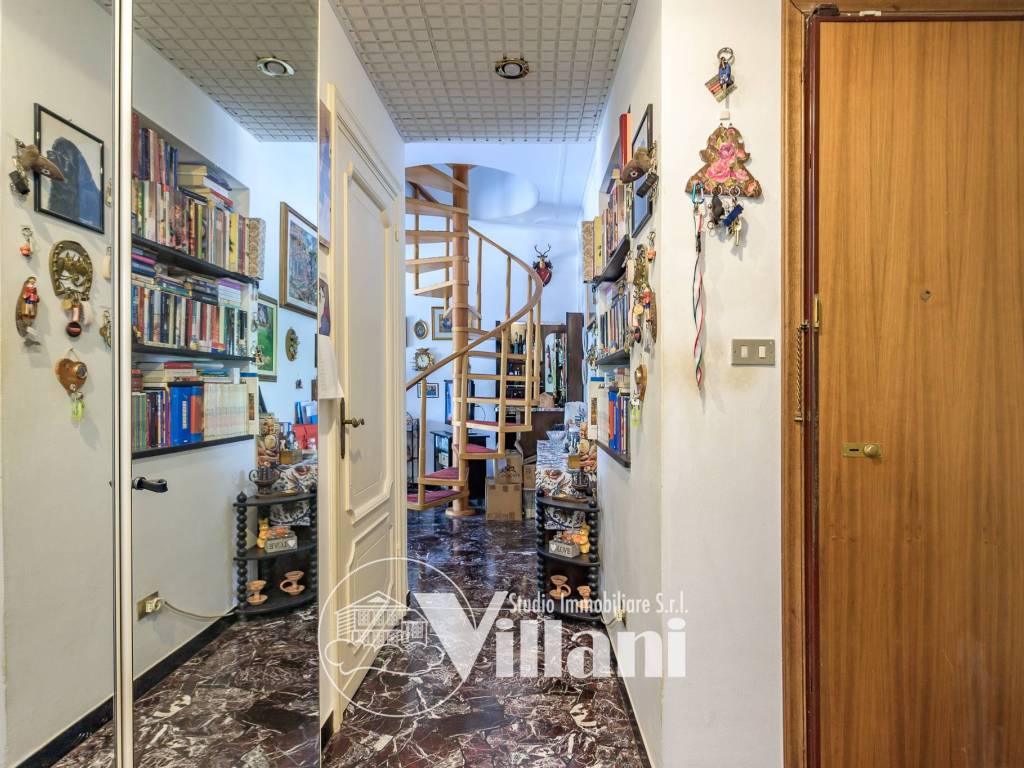 Appartamento a Genova in Via degli Albanesi - Foto 3