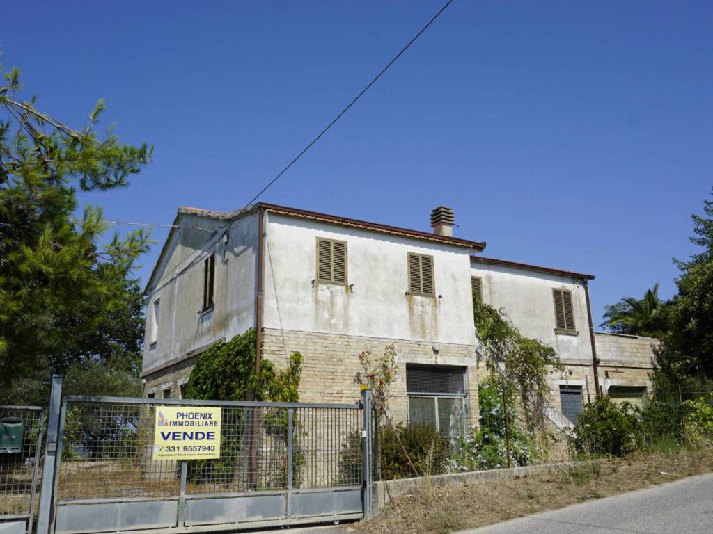 Rustico / casale a Ripatransone in contrada collevecchio - Foto 2