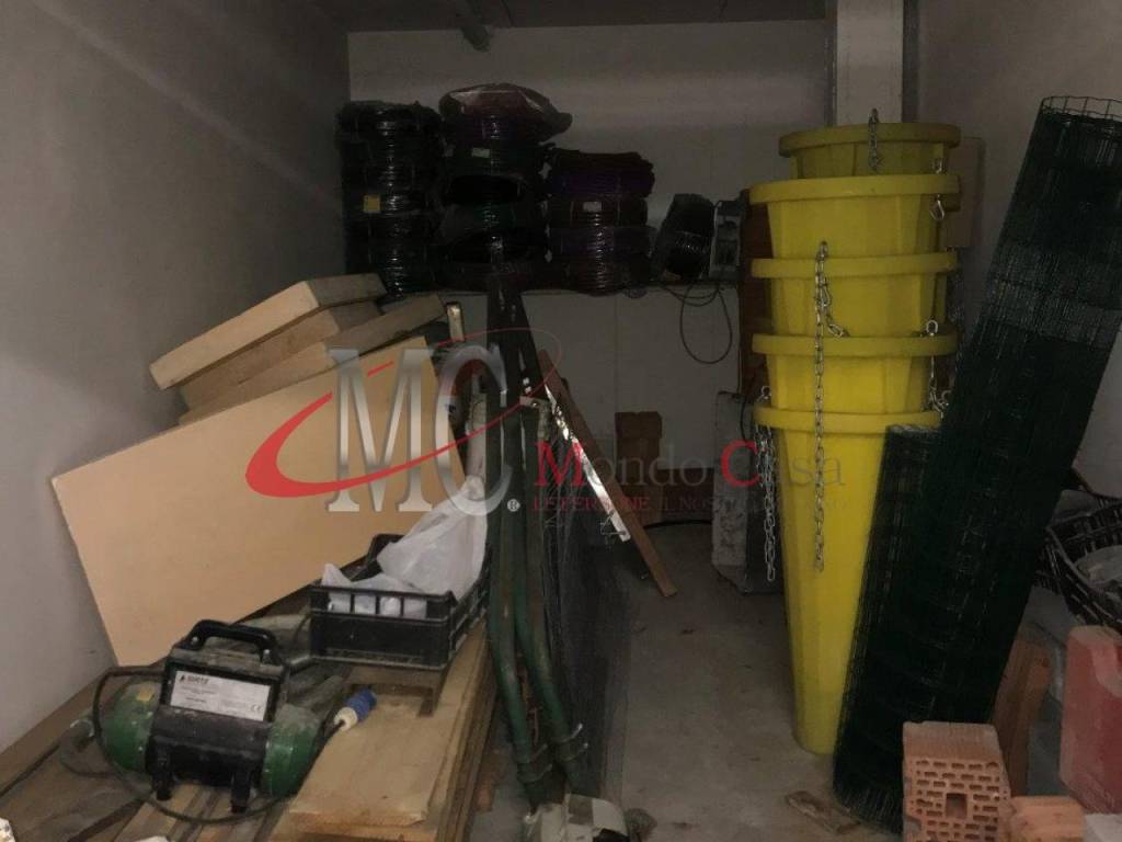 Box / garage a Nomi - Foto 2