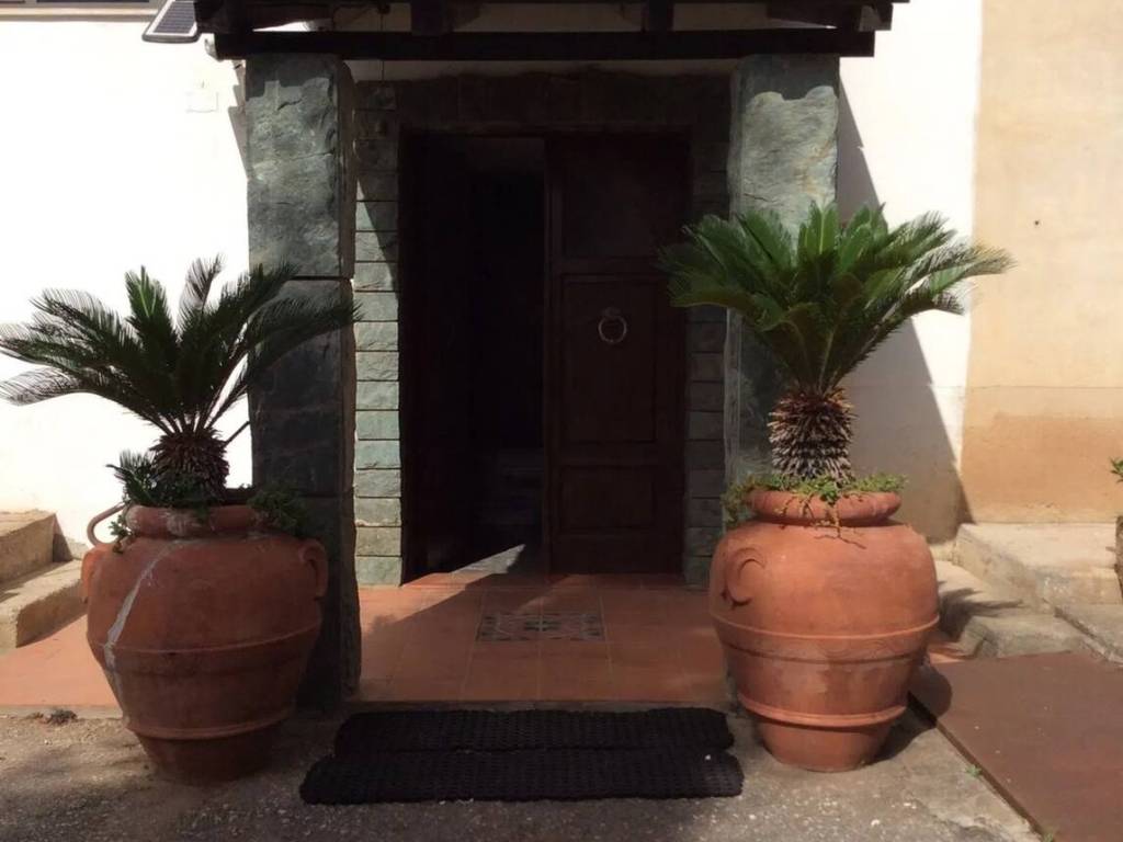 Palazzo / stabile a Lamezia terme in Via Mirella Staglianò, 13 - Foto 5
