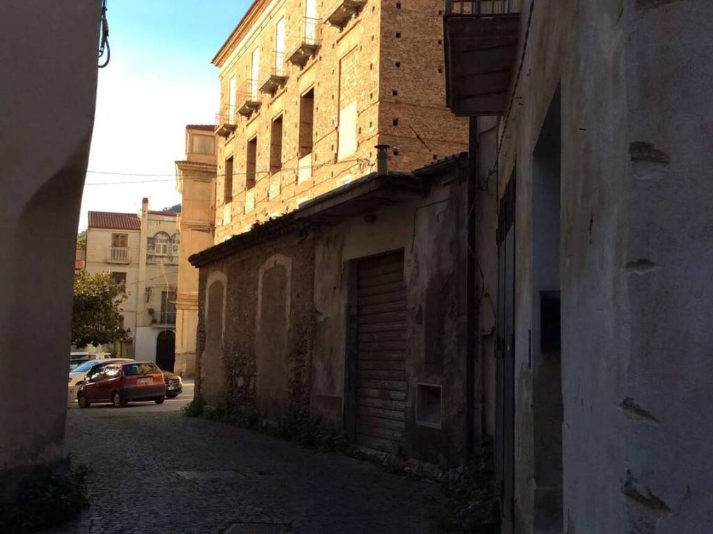 Villa a Lamezia terme in Via Scalfaro S.N.C. - Foto 3