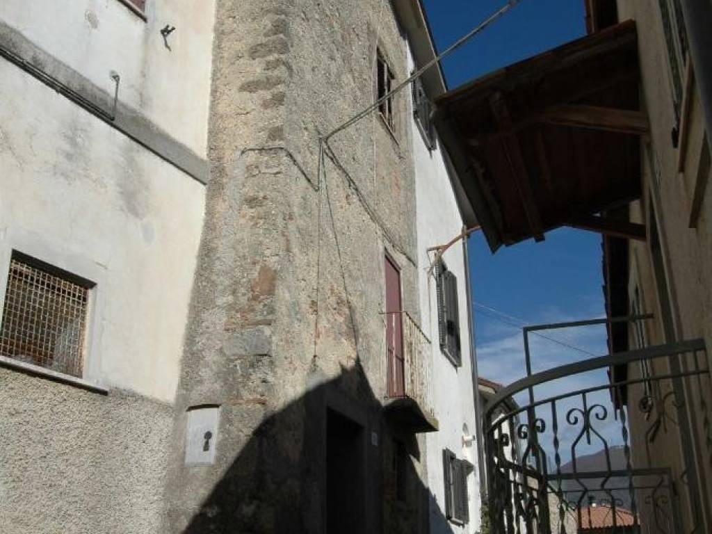 Appartamento a Rieti in Via di Mezzo, 17 - Foto 2