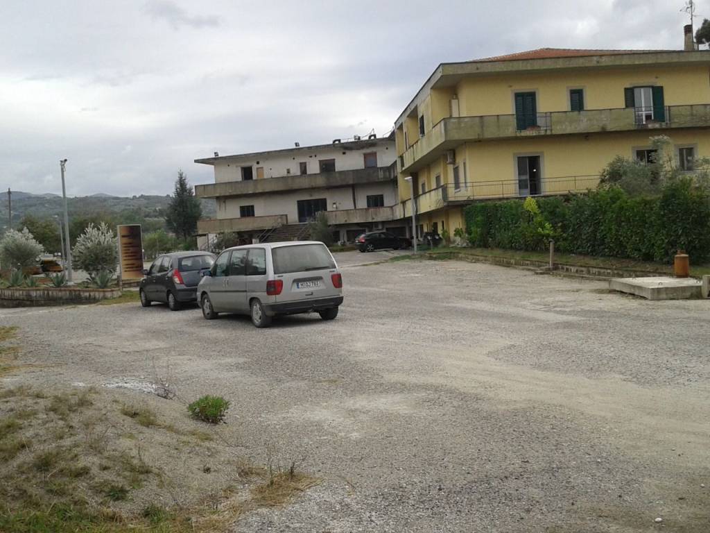 Immobile a Sicignano degli alburni in Strada Provinciale - Foto 4