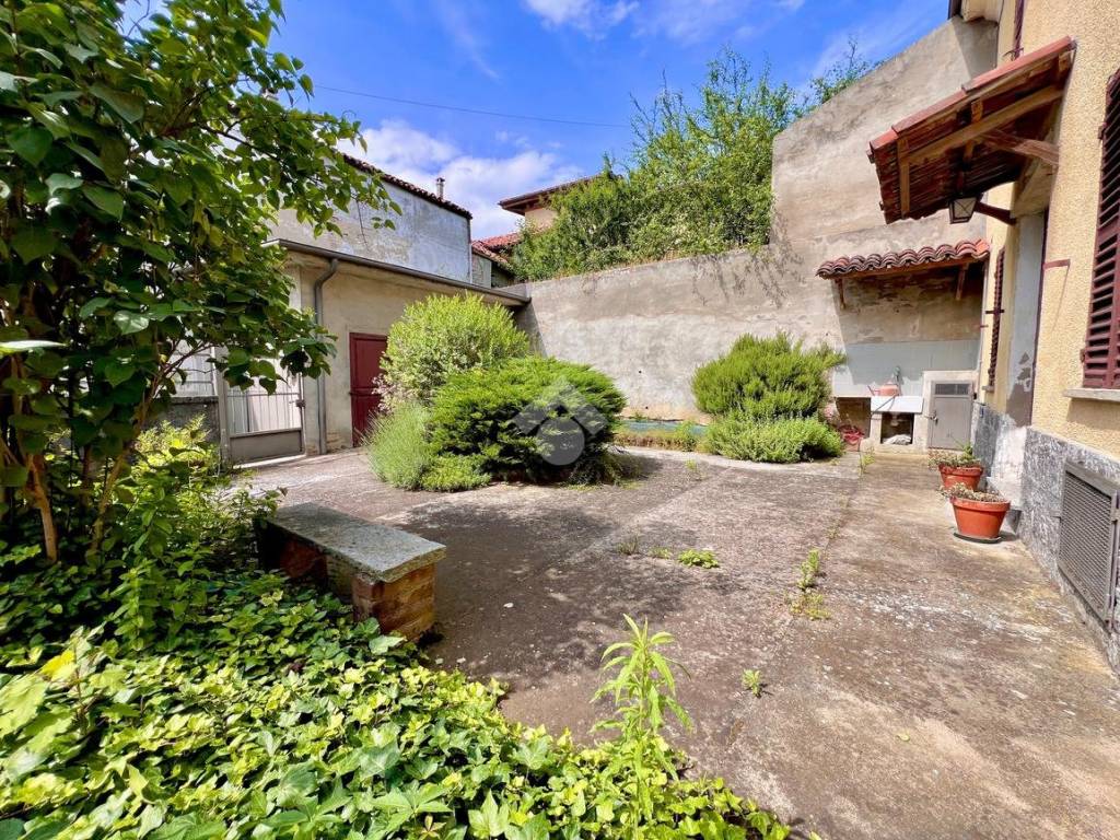 Casa indipendente a Cossombrato in Via Grisella, 7 - Foto 2