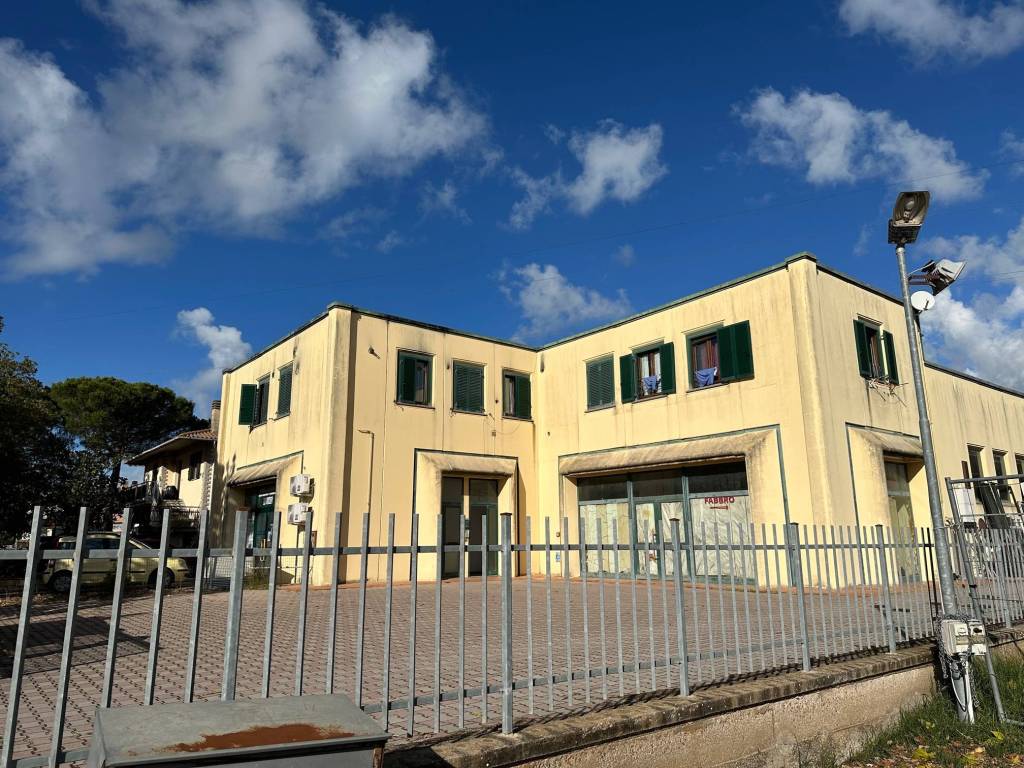 Immobile a Castiglione del lago in Via Soccorso - Foto 2