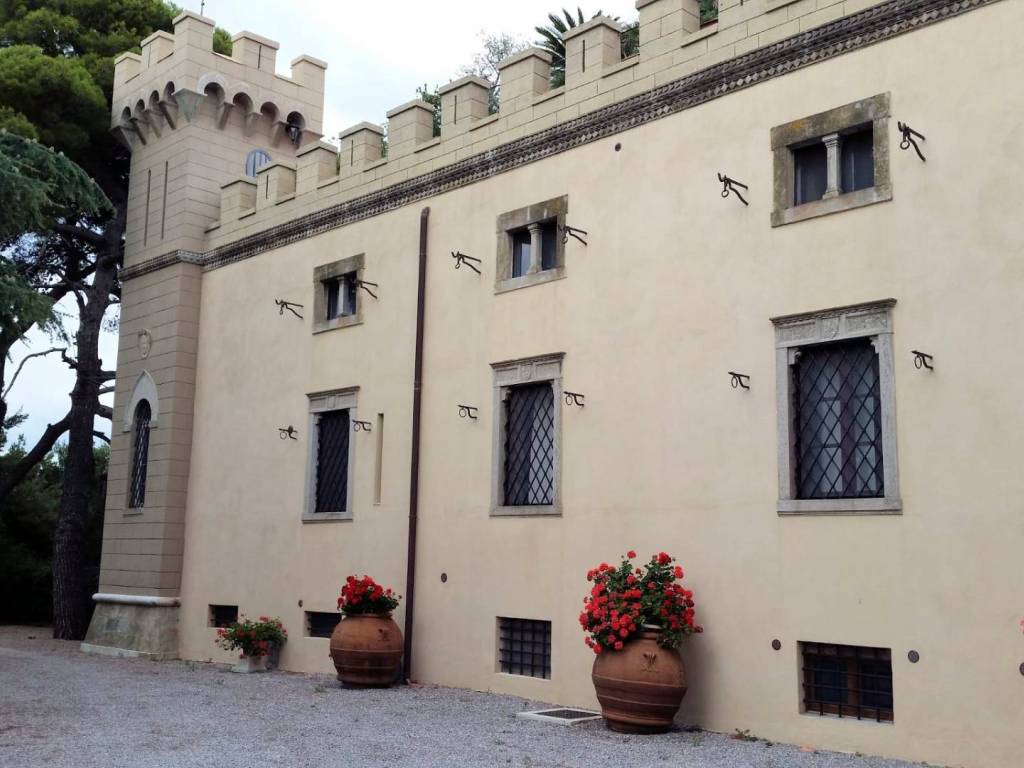 Palazzo / stabile a Campiglia marittima - Foto 3