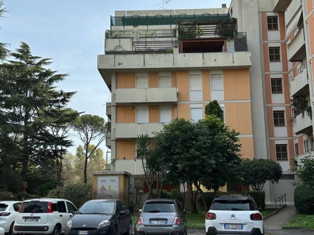 Appartamento a Roma in Via Angelica Balabanoff - Foto 2