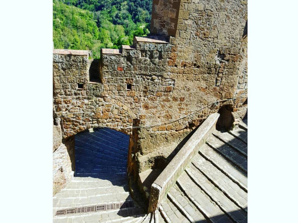 Appartamento a Pitigliano in Vicolo dell'Antico Pretorio - Foto 3