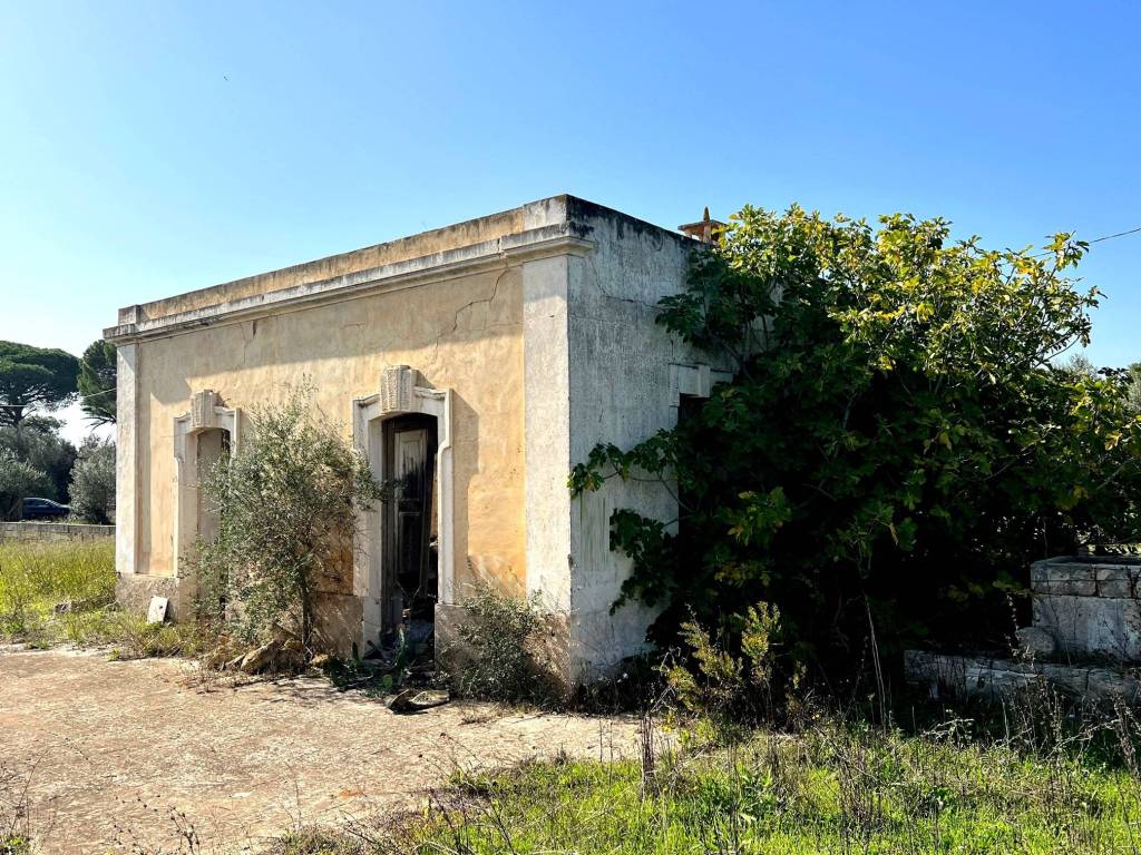 Casa indipendente a Matino in Strada Vicinale Bon-Amì - Foto 3