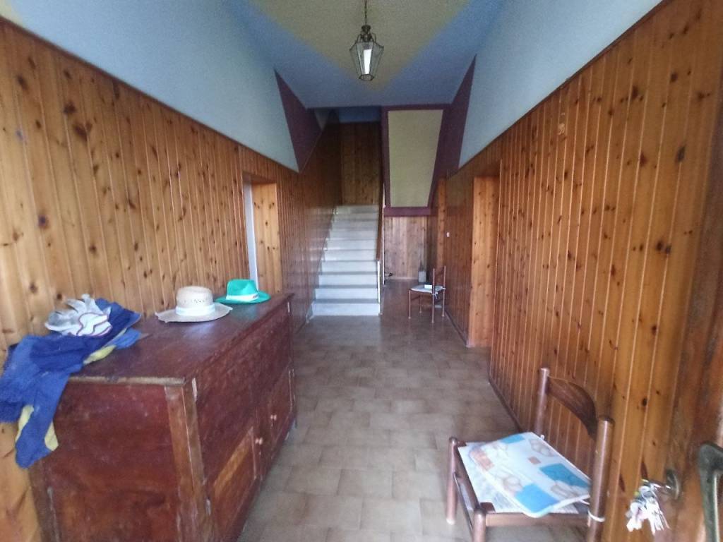 Villa a Castiglione del lago in Via Roma - Foto 4