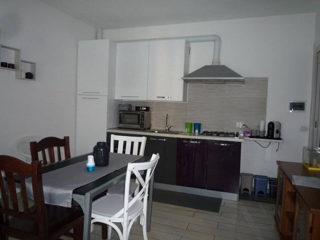 Appartamento a Somma lombardo in Via Vignola - Foto 2