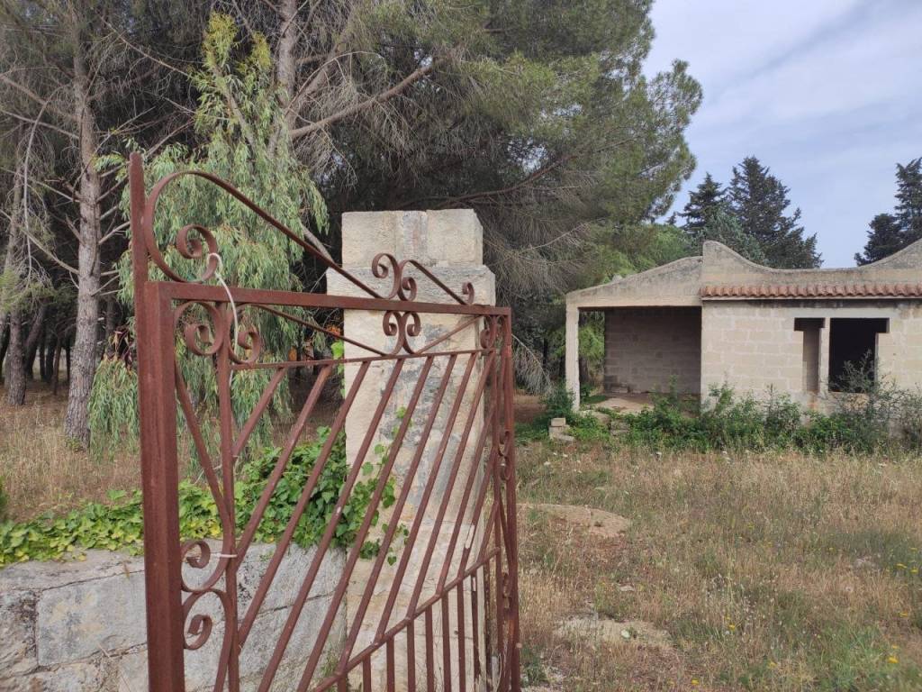 Villa a Ceglie messapica in SS581 - Foto 2