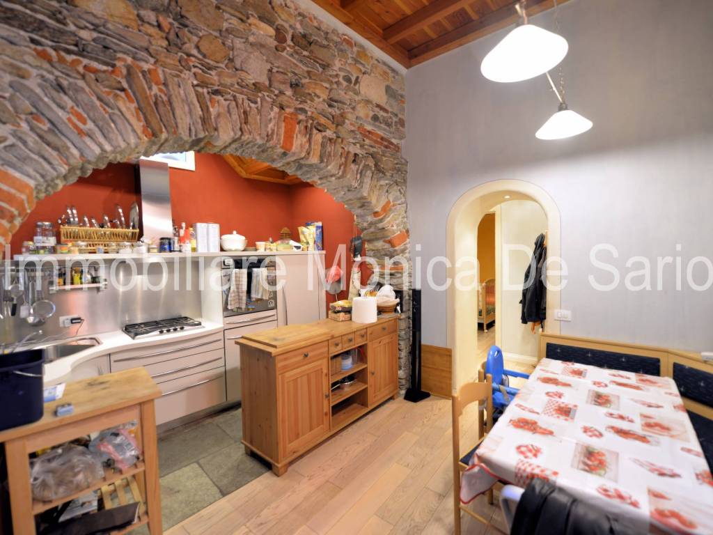 Appartamento a Cannobio in Via Cressini - Foto 2