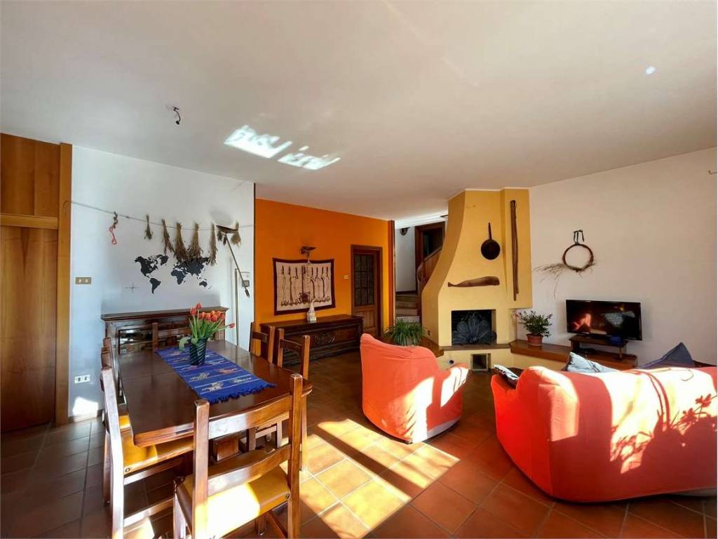 Villa a Trento in via Sabbioni , 29 - Foto 2