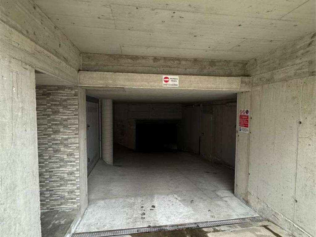 Box / garage a Campodolcino in Via Macolino - Foto 3