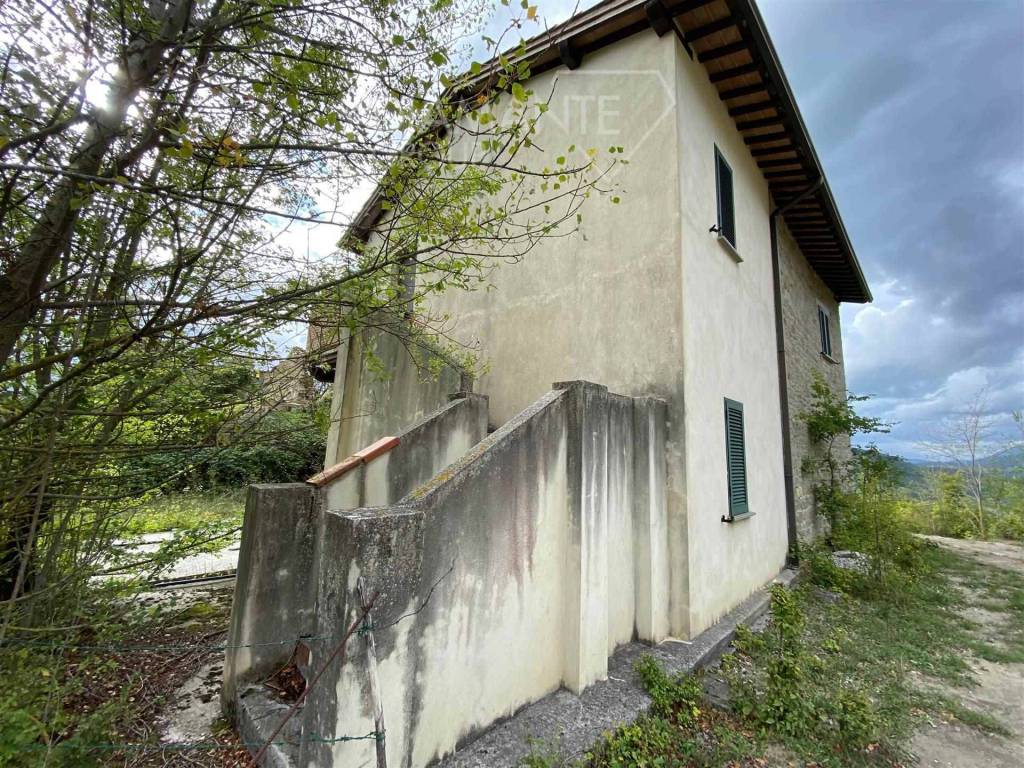 Rustico / casale a Gubbio in Gubbio - Foto 4