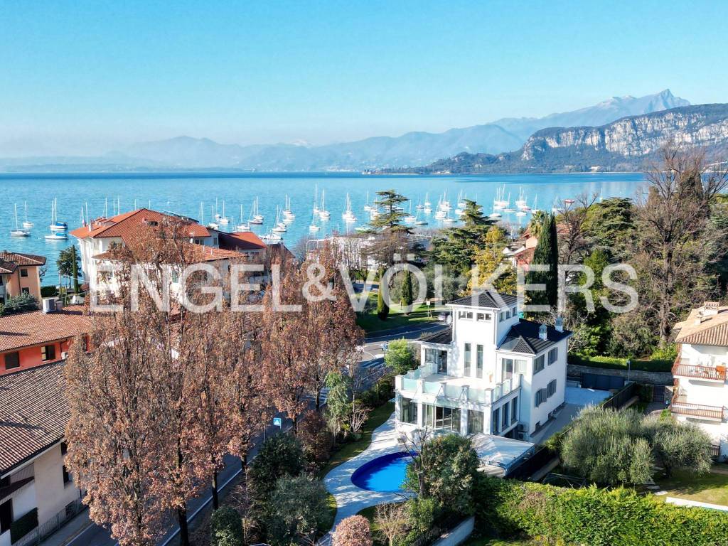 Villa a Bardolino in Via Gardesana dell'Acqua - Foto 3