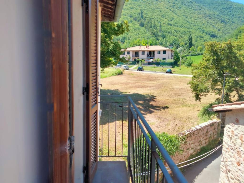 Rustico / casale a Foligno in Via Capodacqua - Foto 2