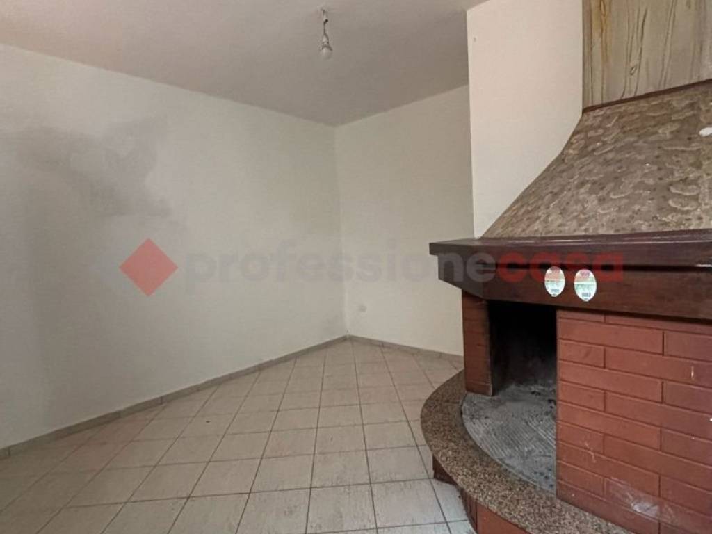 Casa indipendente a Serravalle pistoiese in VIA PIAZZA BRUNELLO BIAGINI - Foto 4