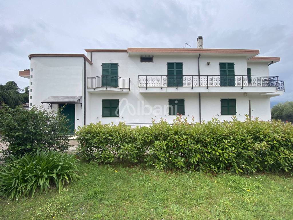 Villa a La spezia in Via Brigola - Foto 2