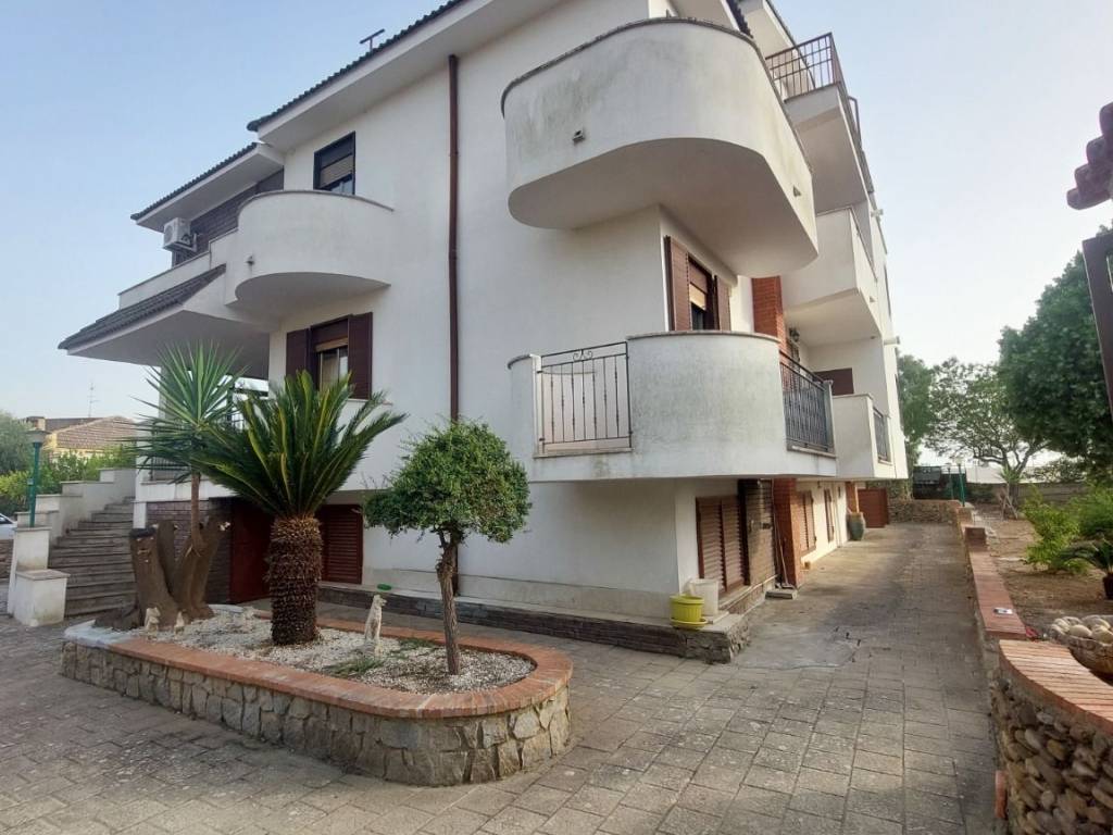 Villa a Caltanissetta in Via Archimede, 4 - Foto 2