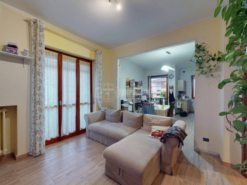 Appartamento a Alba in Via Vivaro, 86 - Foto 2