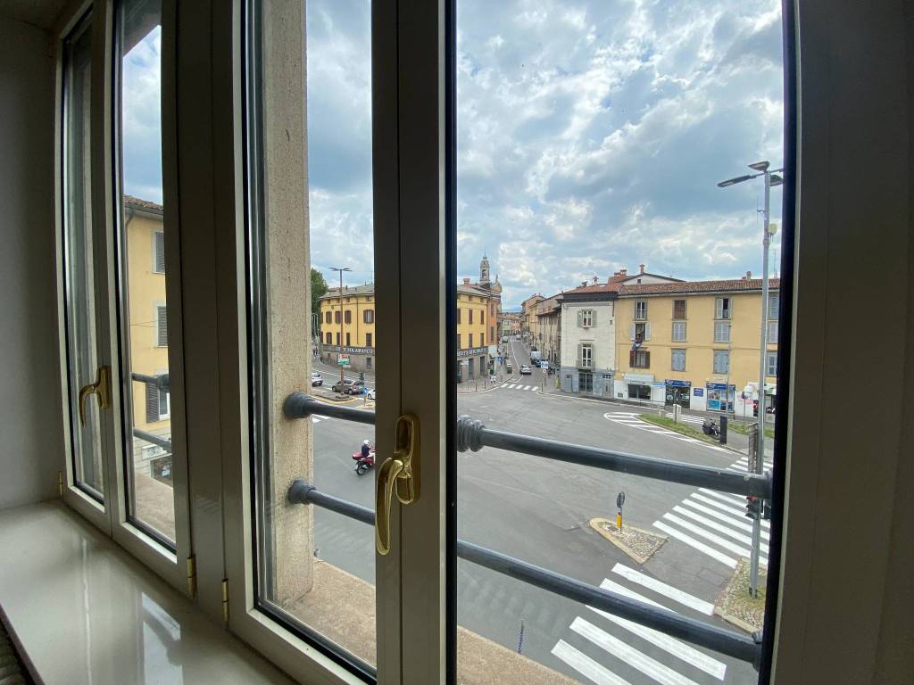 Appartamento a Bergamo in Via Cesare Battisti, 1 - Foto 4
