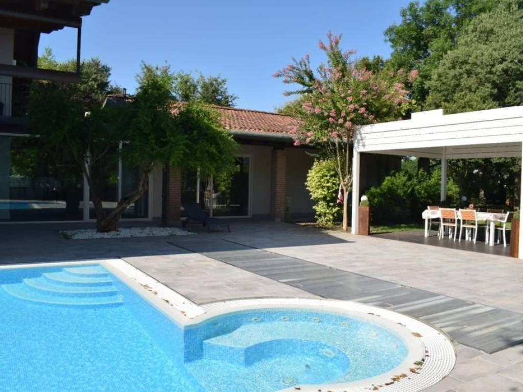 Villa a Curtatone in Via Generale Cesare De Laugier - Foto 3