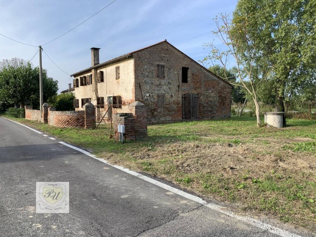 Rustico / casale a Villa estense in Via Principe Umberto, 54/B - Foto 3