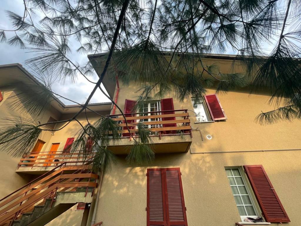Appartamento a Colle brianza in Via Lecco - Foto 2
