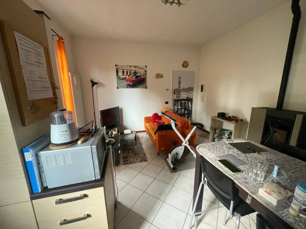 Appartamento a Colle brianza in Via Lecco - Foto 3