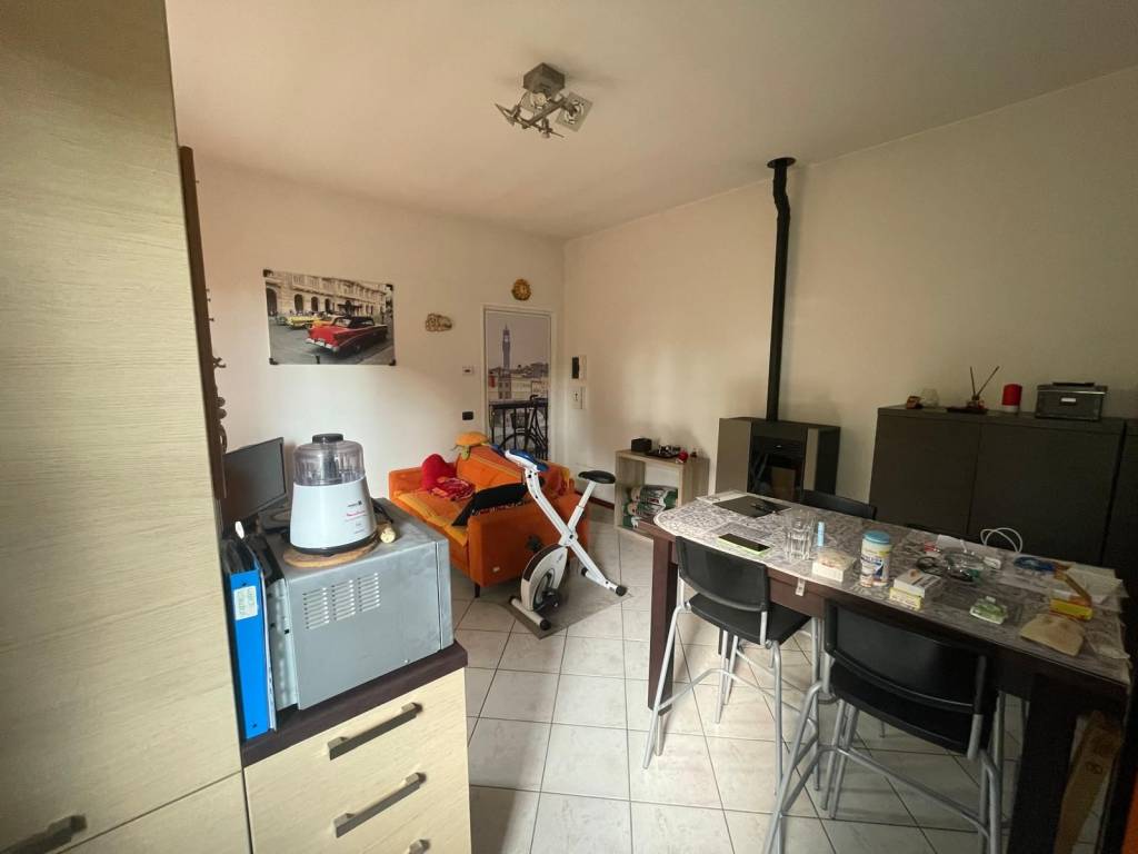 Appartamento a Colle brianza in Via Lecco - Foto 4