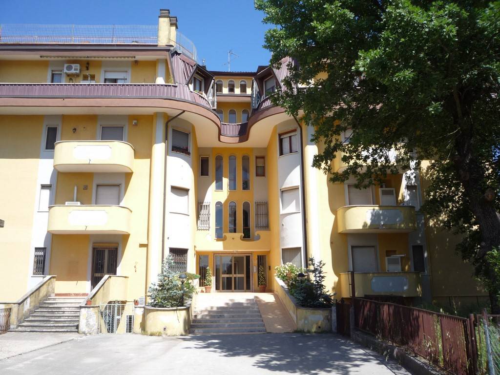 Appartamento a Ceccano in Via del Boschetto - Foto 2