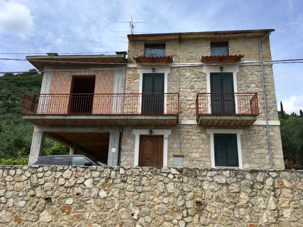 Rustico / casale a Fondi in Via Valle Vigna - Foto 2