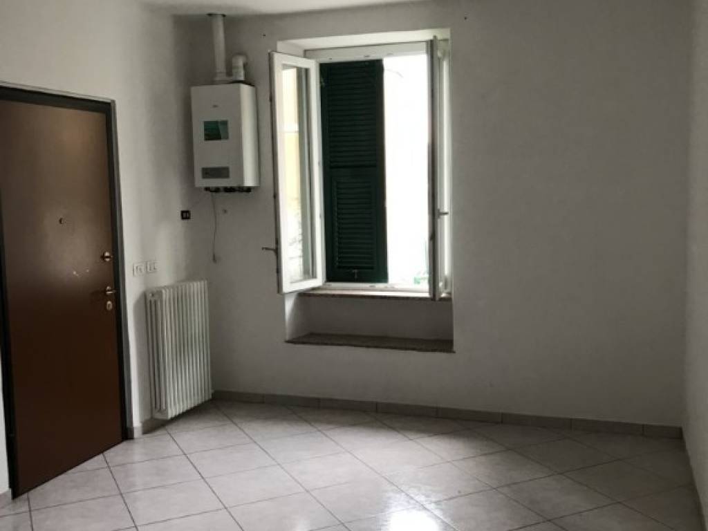 Appartamento a Ovada in Via Luigi Oddone, 3 - Foto 2