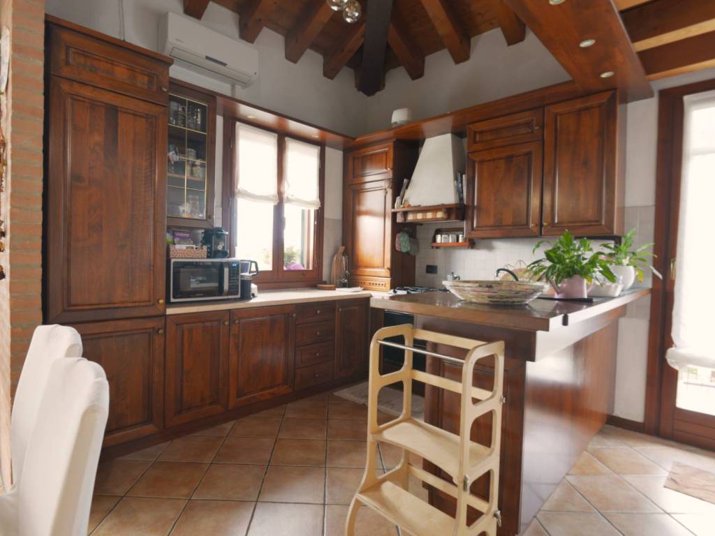Appartamento a Carbonera in Via Luigi Cadorna - Foto 2