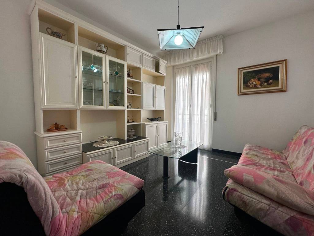 Appartamento a Cogoleto in Piazza Stella Maris - Foto 2