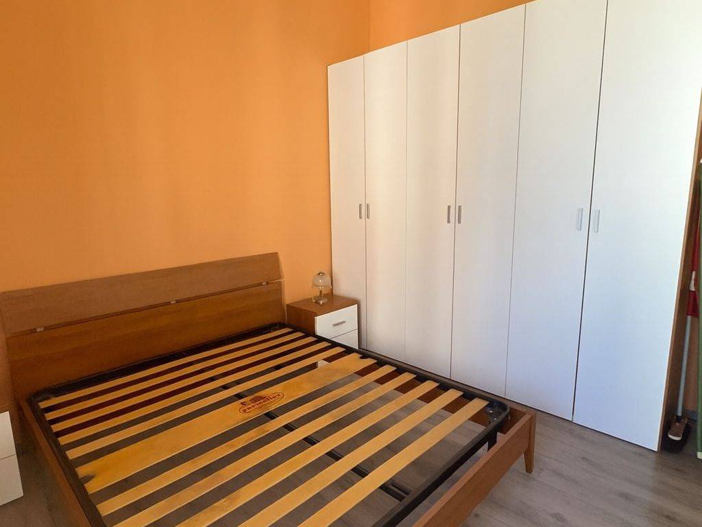 Appartamento a Imperia in Via Giacinto Menotti Serrati - Foto 3