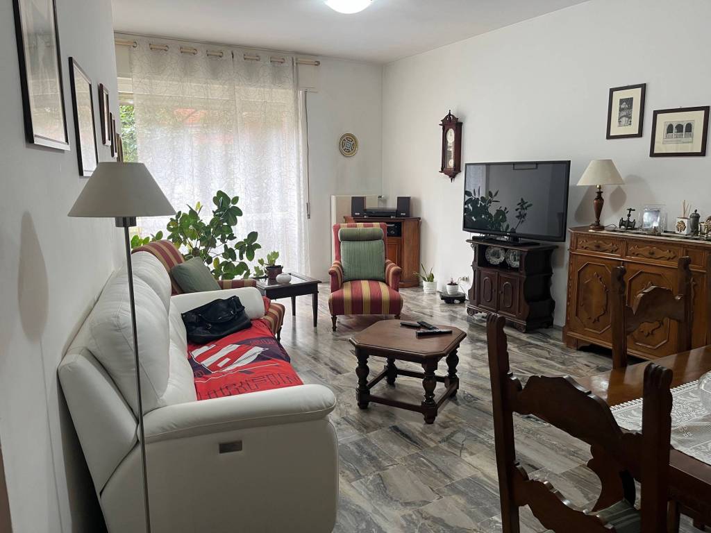 Appartamento a Bergamo in Via Marzanica, 21 - Foto 2
