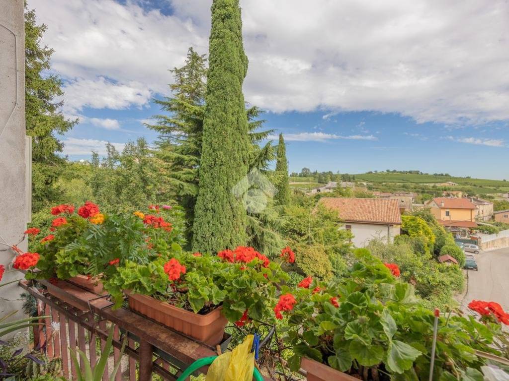 Villa a Fumane in Via Belvedere, 4 - Foto 2