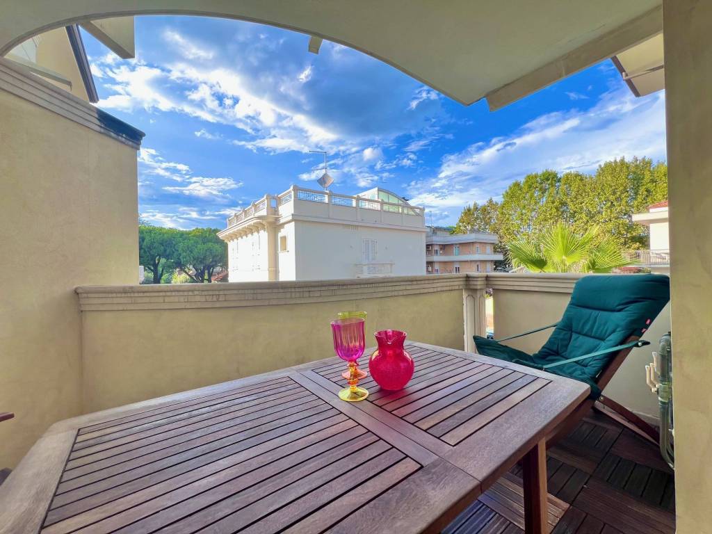 Appartamento a Riccione in Viale Maria Borman Ceccarini, 185 - Foto 5