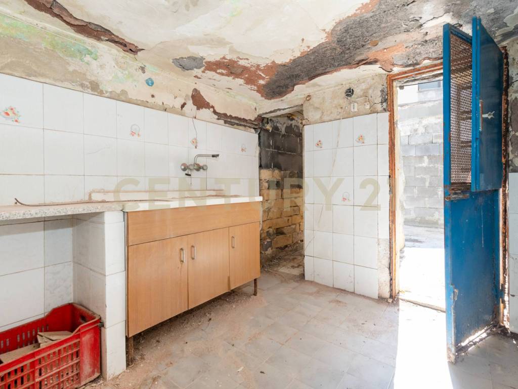 Villa a Aci castello in Via Duca di Massa - Foto 4