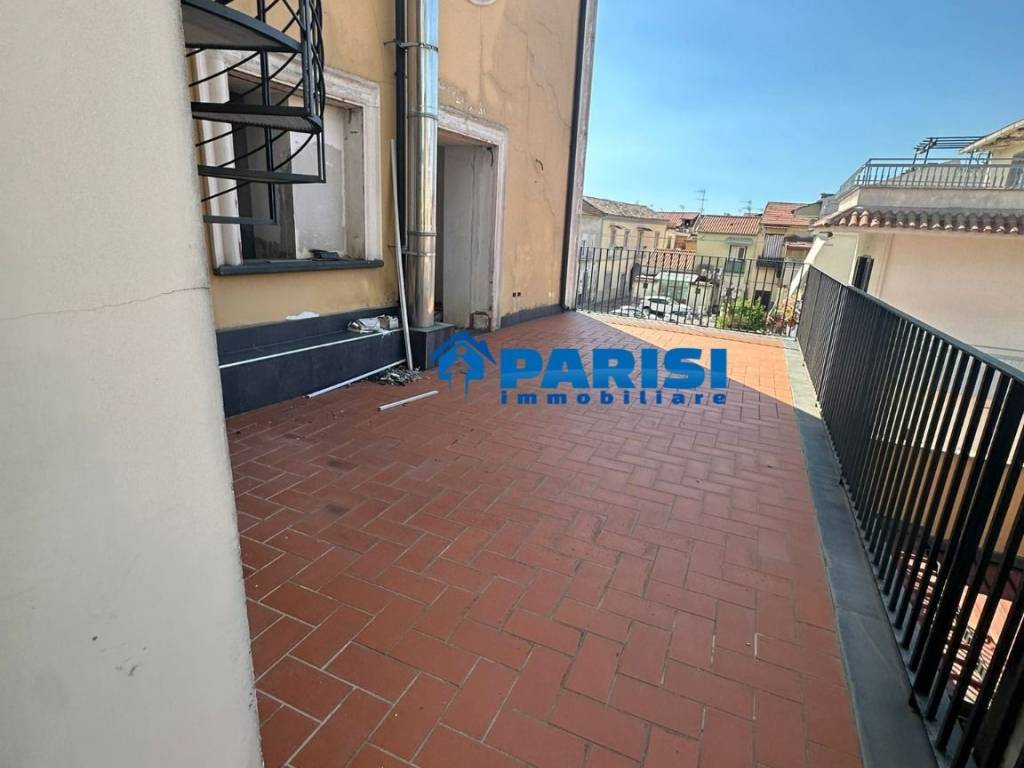 Palazzo / stabile a Lusciano in Piazza Torre - Foto 5