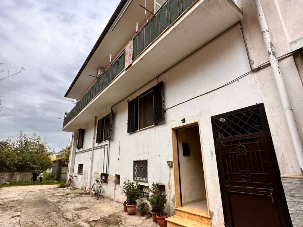 Appartamento a Maddaloni in Via Appia, 297 - Foto 3