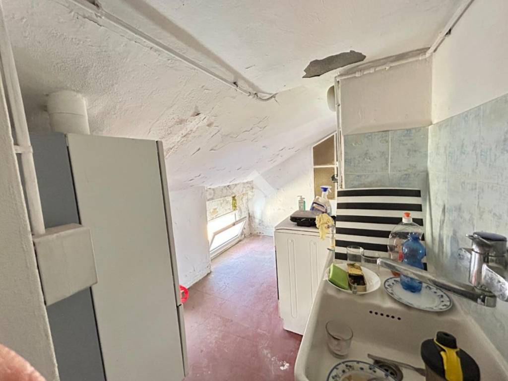 Appartamento a Castro in Via Zubani, 4 - Foto 3