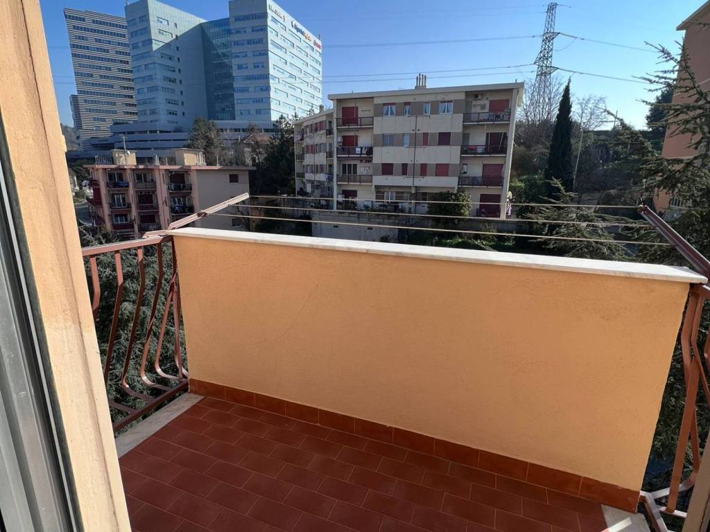 Appartamento a Genova in Salita Campasso di San Nicola - Foto 2
