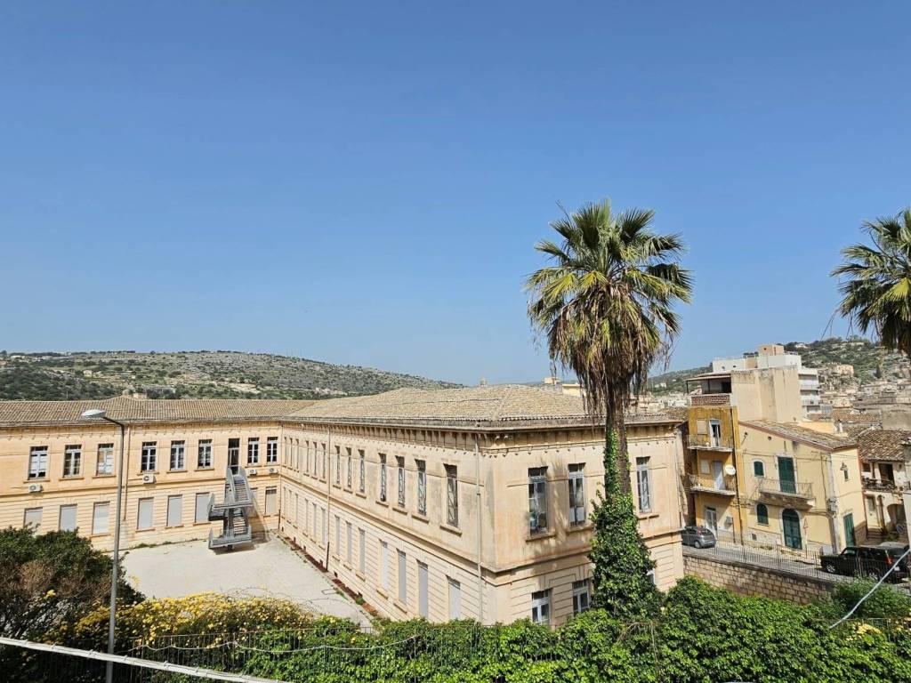 Villa a Scicli in Via Libertà - Foto 2